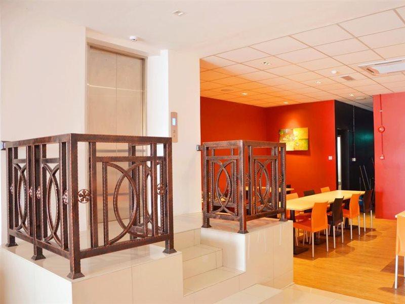 Hotel Jeti Tg Gemok Padang Endau Екстериор снимка