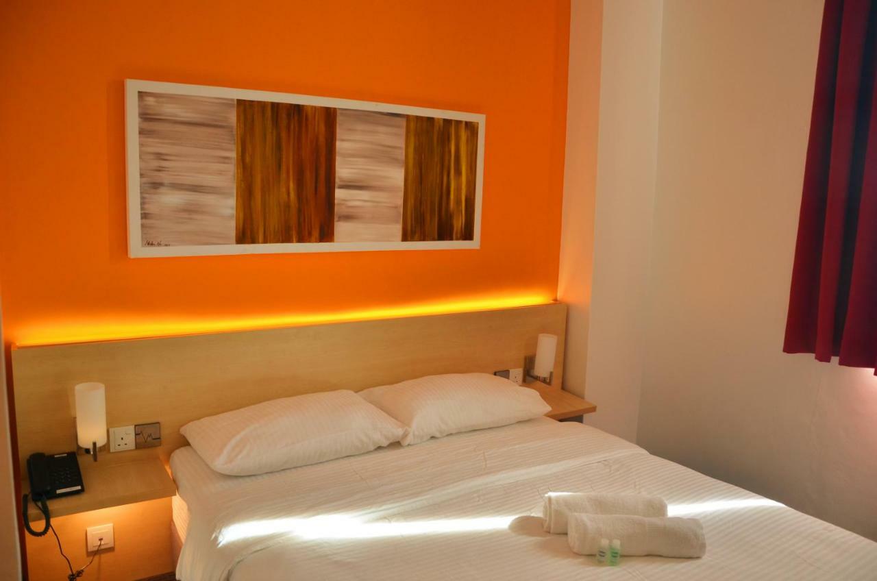 Hotel Jeti Tg Gemok Padang Endau Екстериор снимка